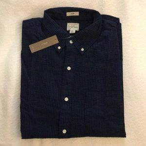 J. Crew Men’s Slim Seersucker Button down